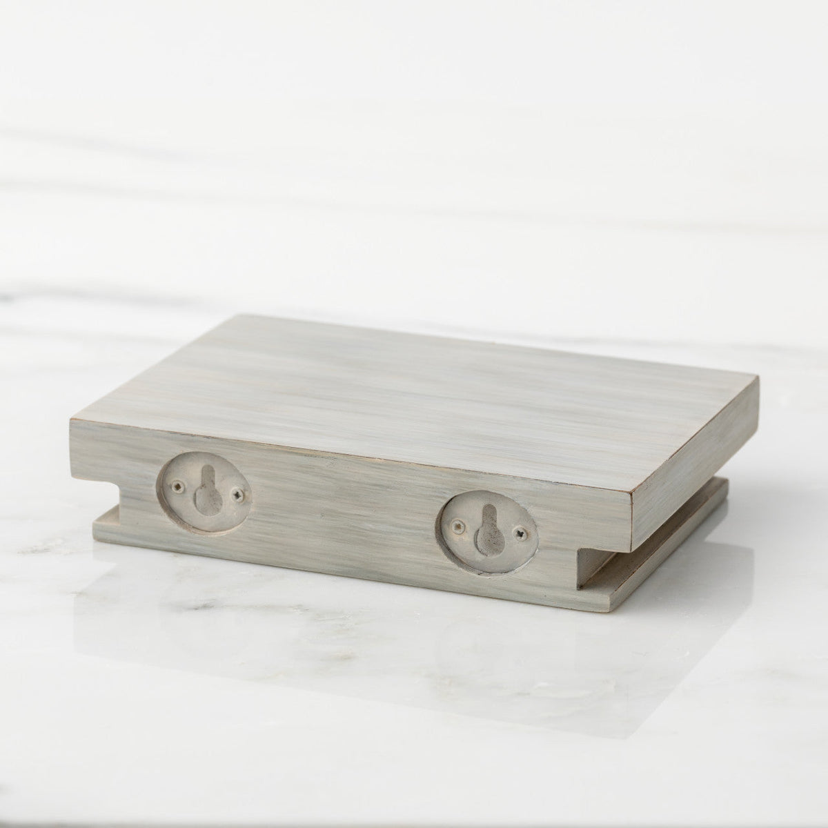 Set of 2 rectangle shelves for displaying figurines and keepsakes